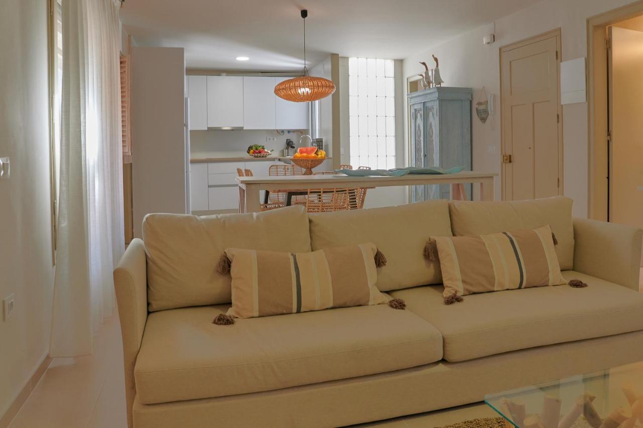 Dharma Experience Cambrils Facebook Apartment Luaran gambar