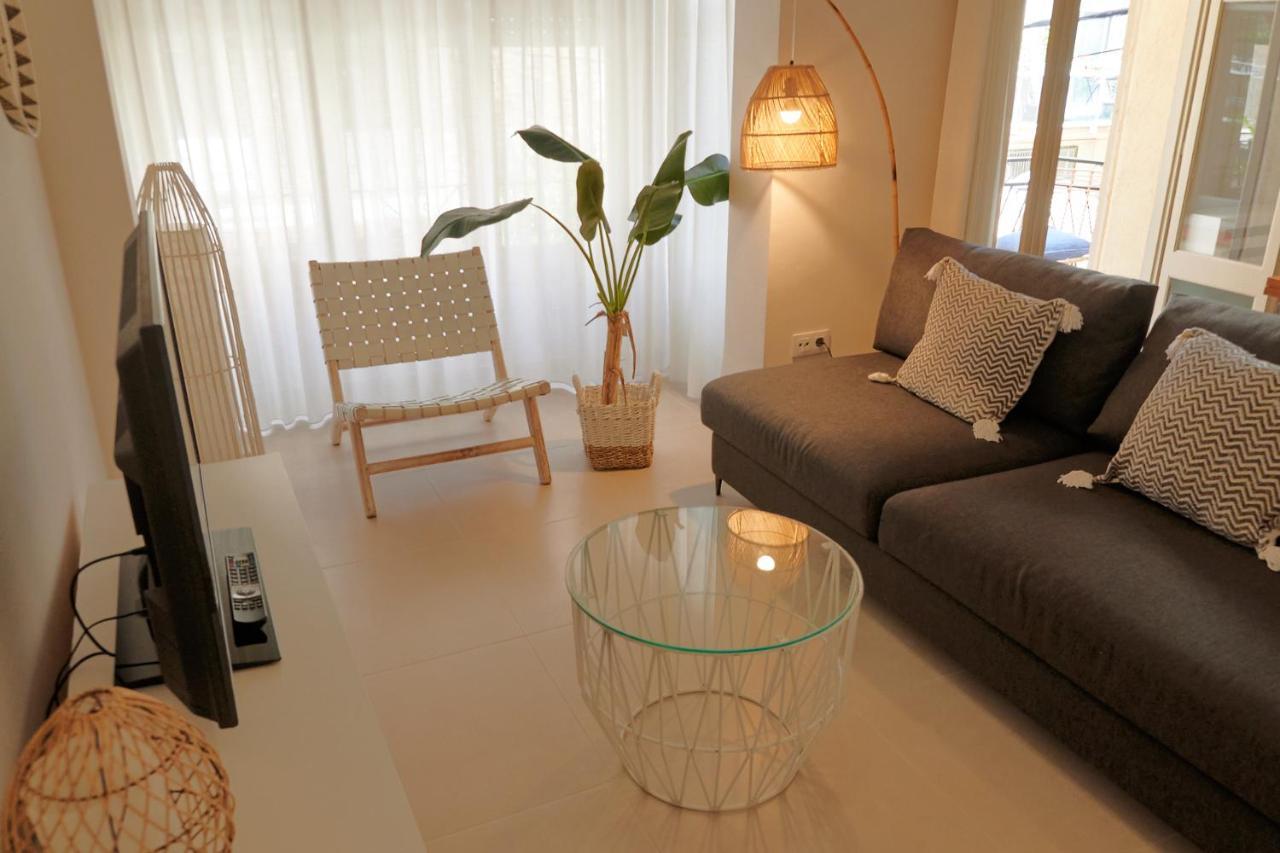 Dharma Experience Cambrils Facebook Apartment Luaran gambar