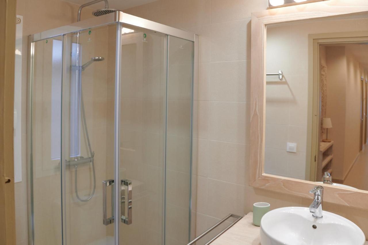 Dharma Experience Cambrils Facebook Apartment Luaran gambar