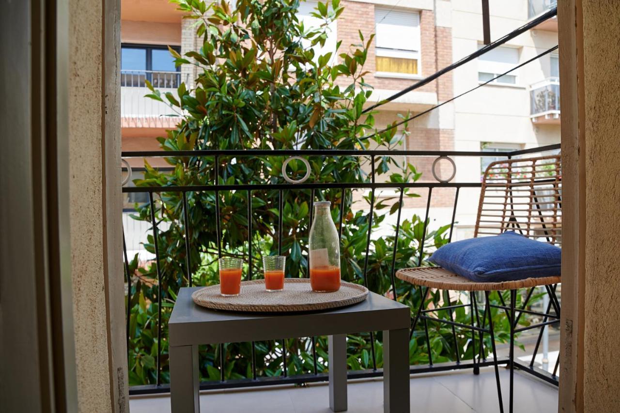 Dharma Experience Cambrils Facebook Apartment Luaran gambar